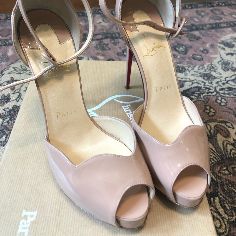Christian Louboutin heel
